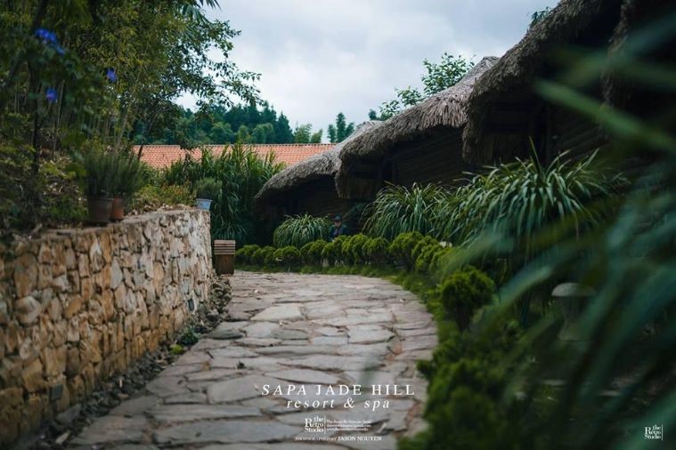 Deluxe Twin Valley view